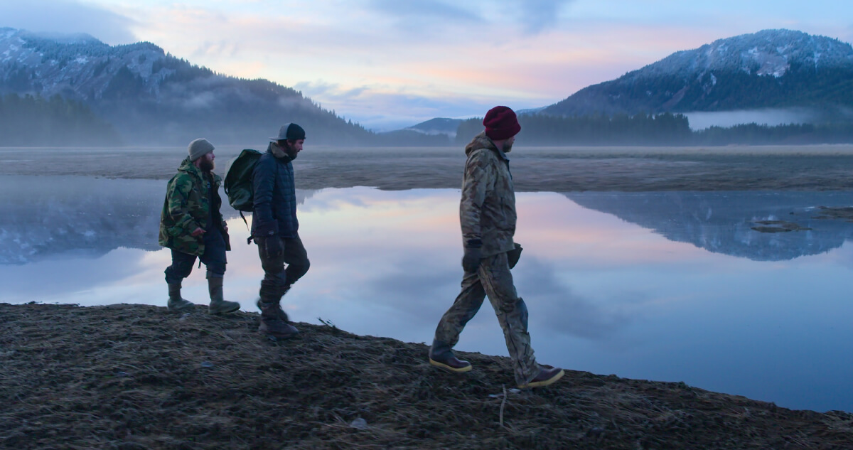 Grizzly Battleground (Full Episode)  Alaska's Grizzly Gauntlet 