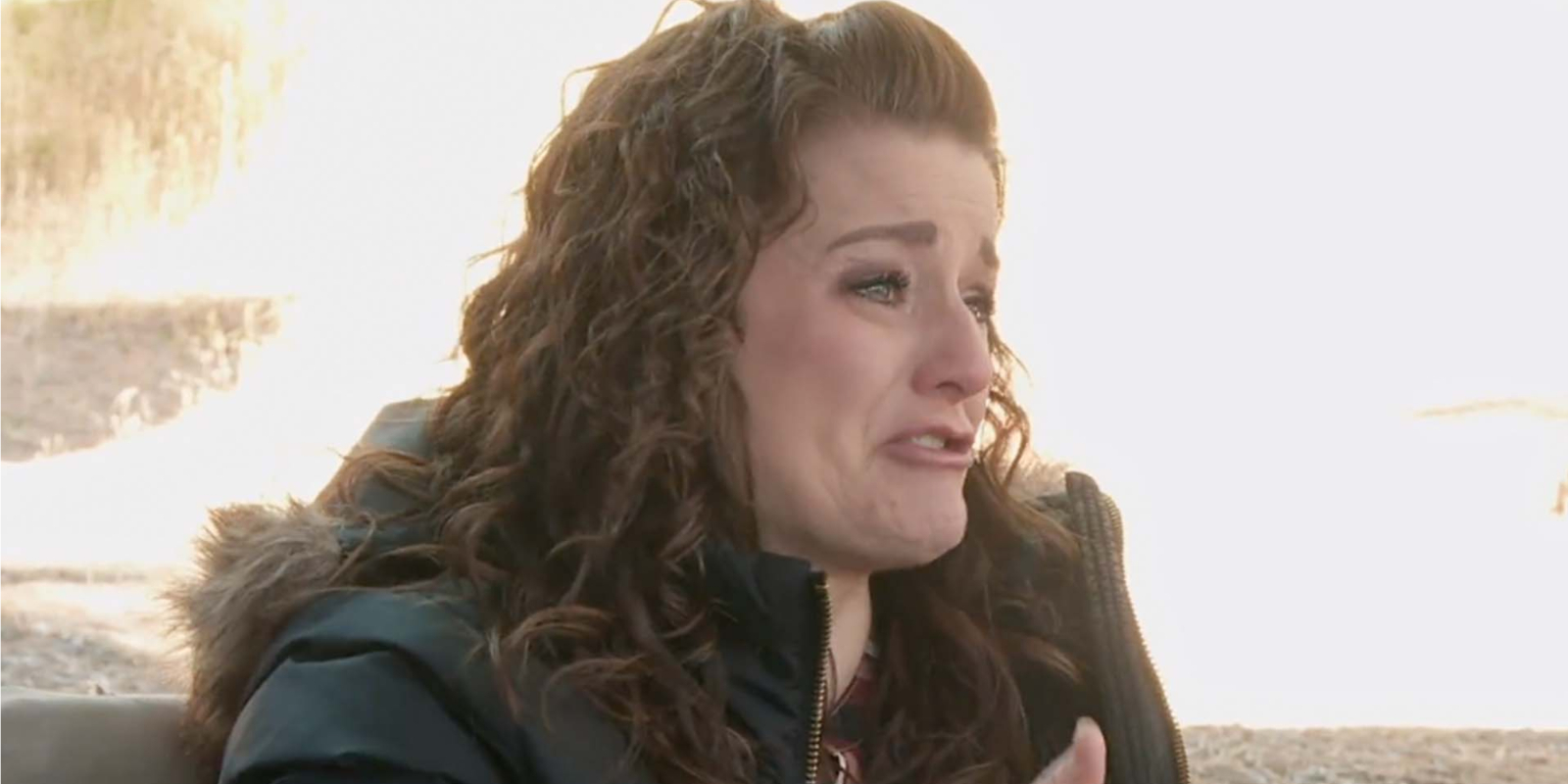 Robyn Brown crying while outside on 'Sister Wives' on TLC.