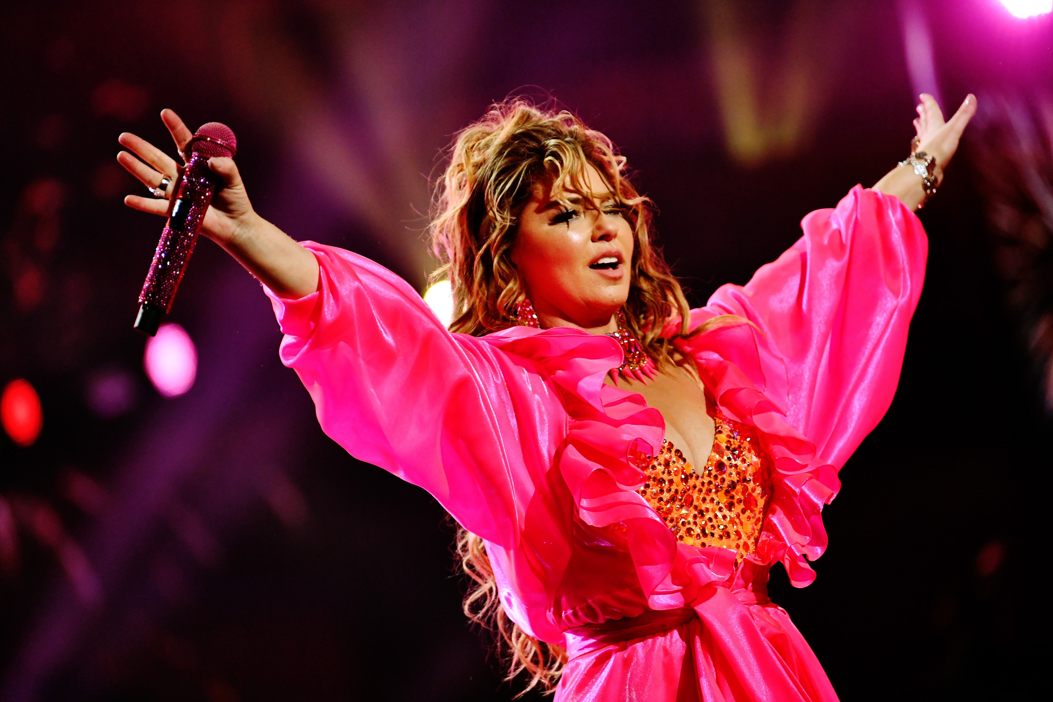 Shania Twain performs onstage during the 2019 American Music Awards |