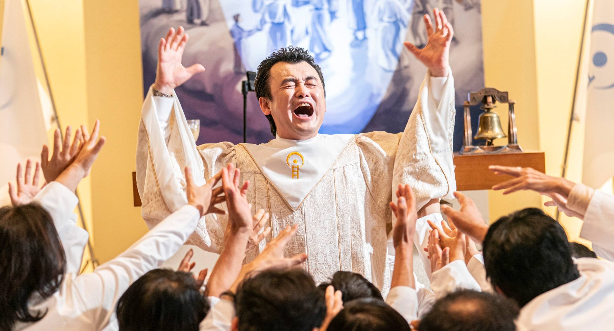 Sunbaek Church leader in 'Taxi Driver 2' Episodes 7 and 8.