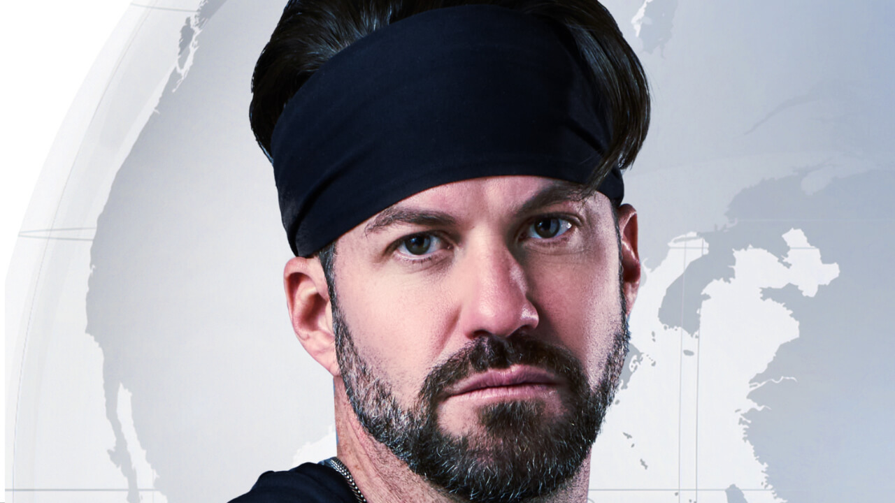 'The Challenge' champ Johnny 'Bananas' Devenanzio posing for 'World Championship' cast photo