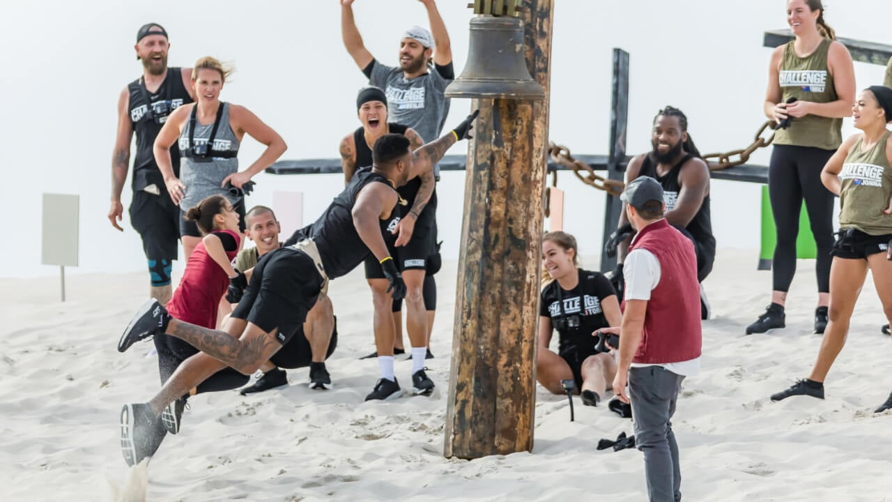 The cast of 'The Challenge: World Championship' during a challenge