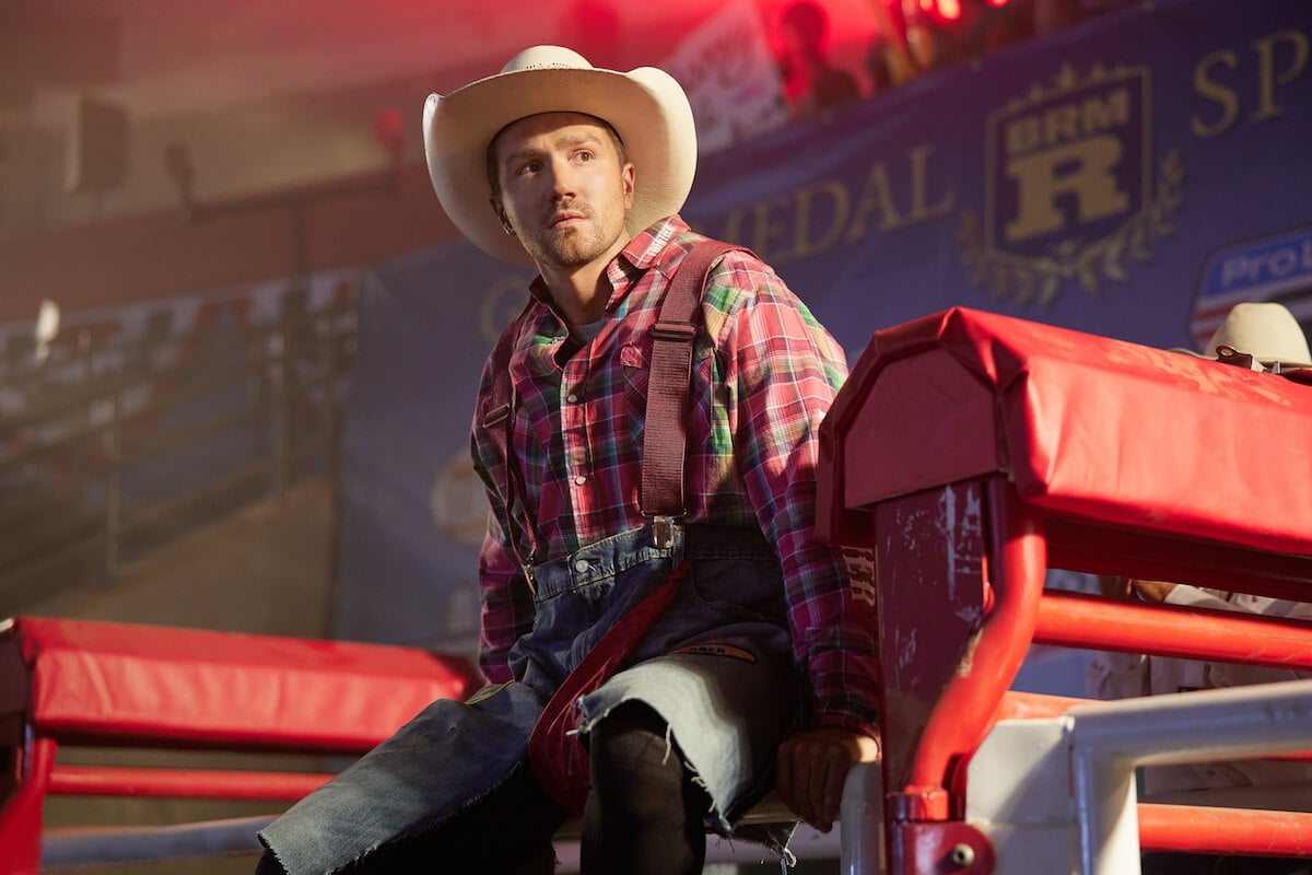 Tuff wearing a cowboy hat in 'Ride' on Hallmark Channel