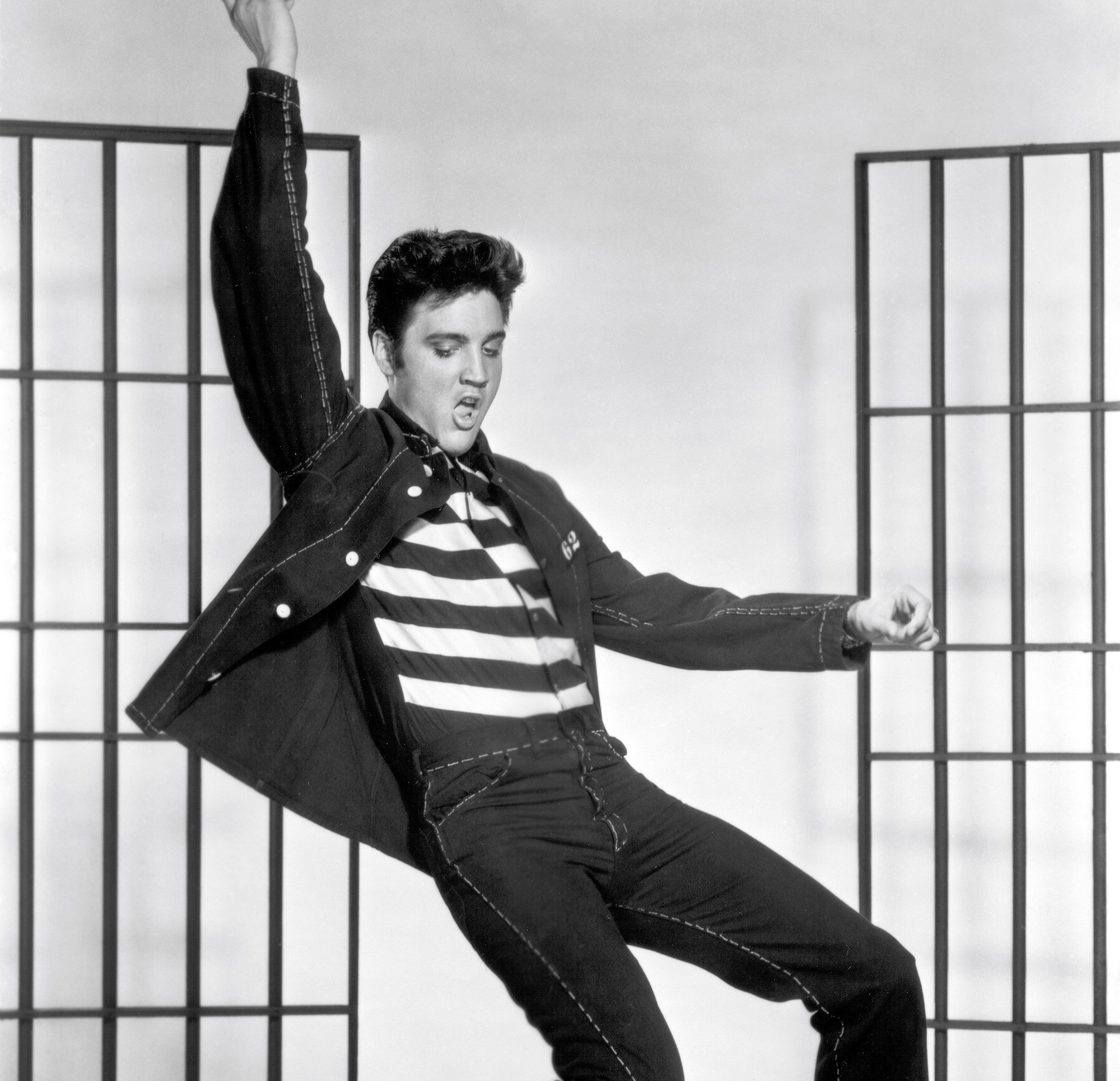 Elvis Presley dancing