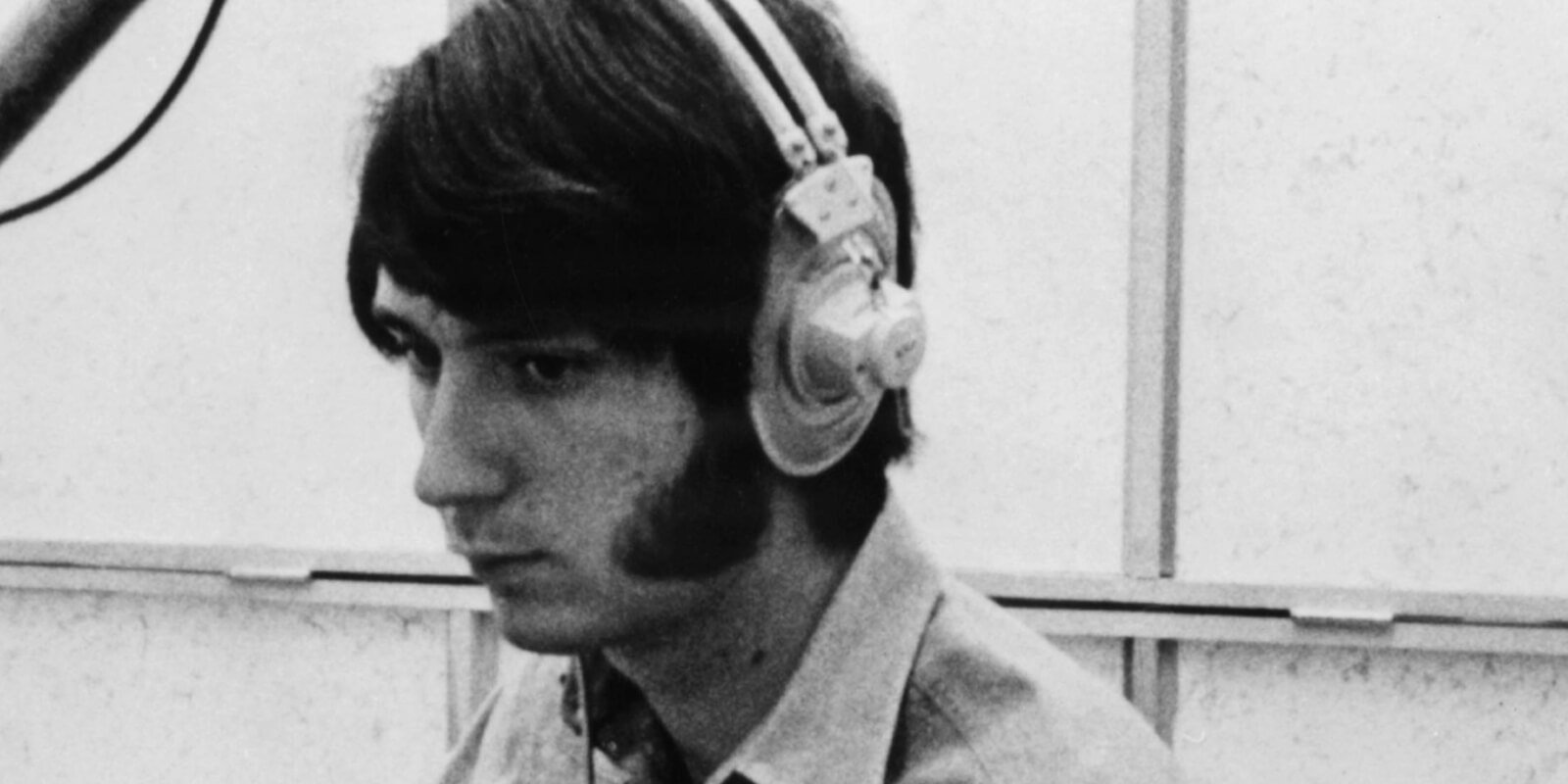 Mike Nesmith photographed at a recording studio in an undated photo.