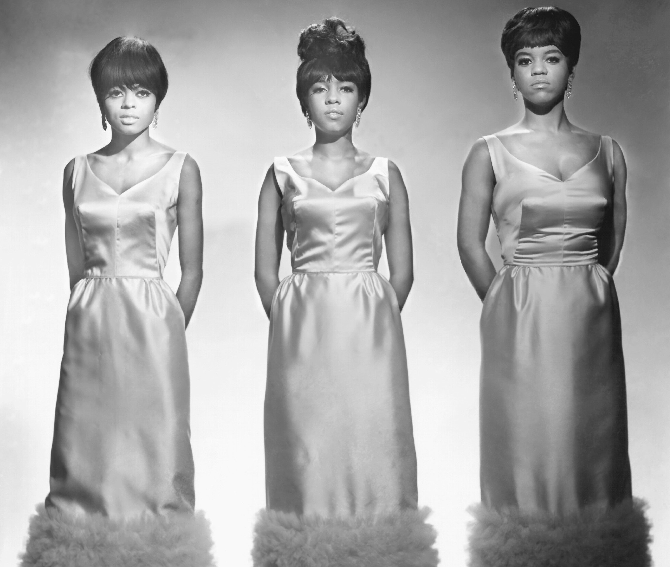 Motown stars The Supremes in dresses