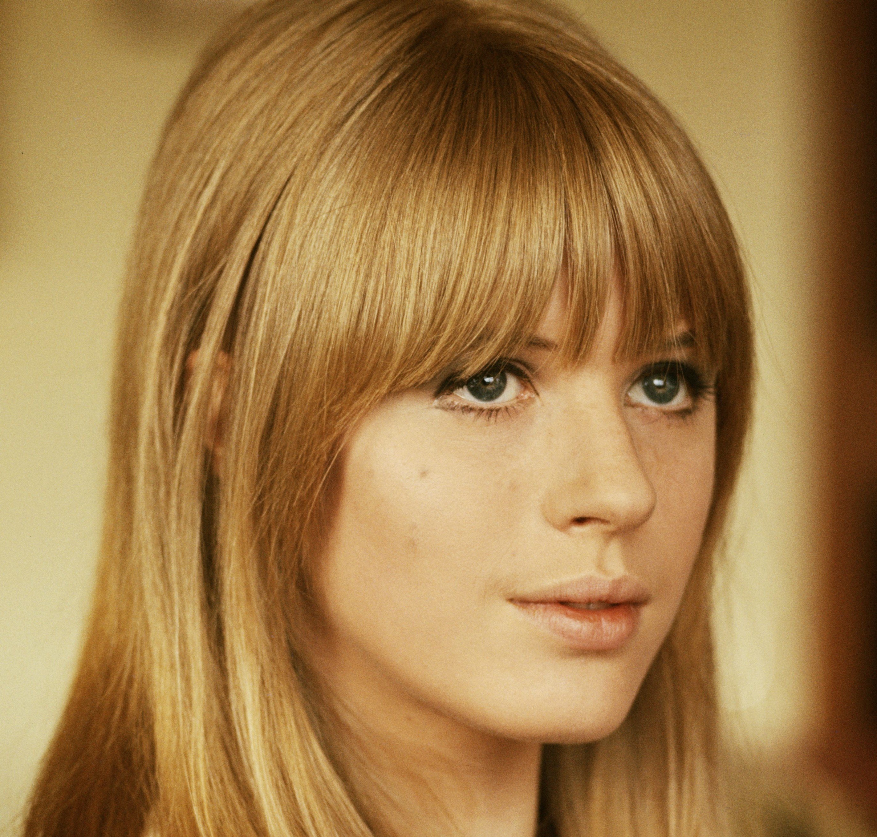 Marianne Faithfull with long hair