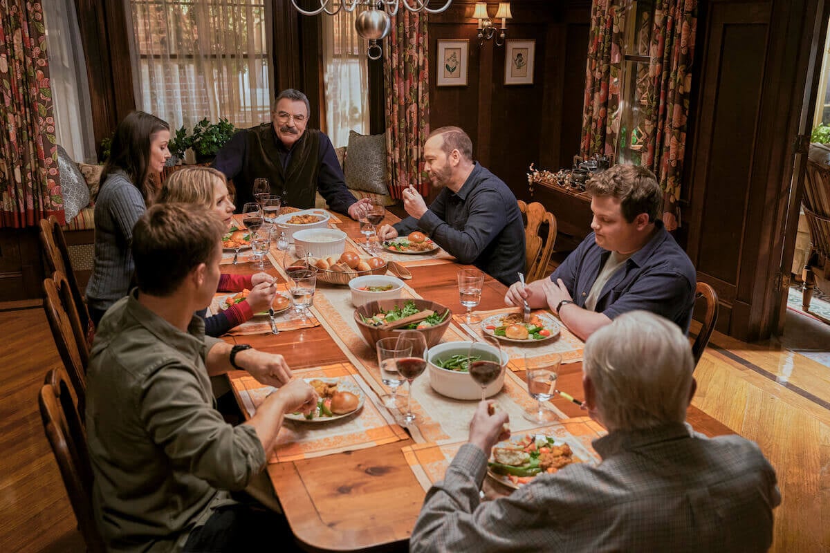 'Blue Bloods' cast members at a family dinner scene