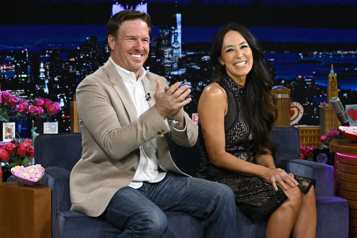 Chip Gaines with his wife, Joanna Gaines, in 2023