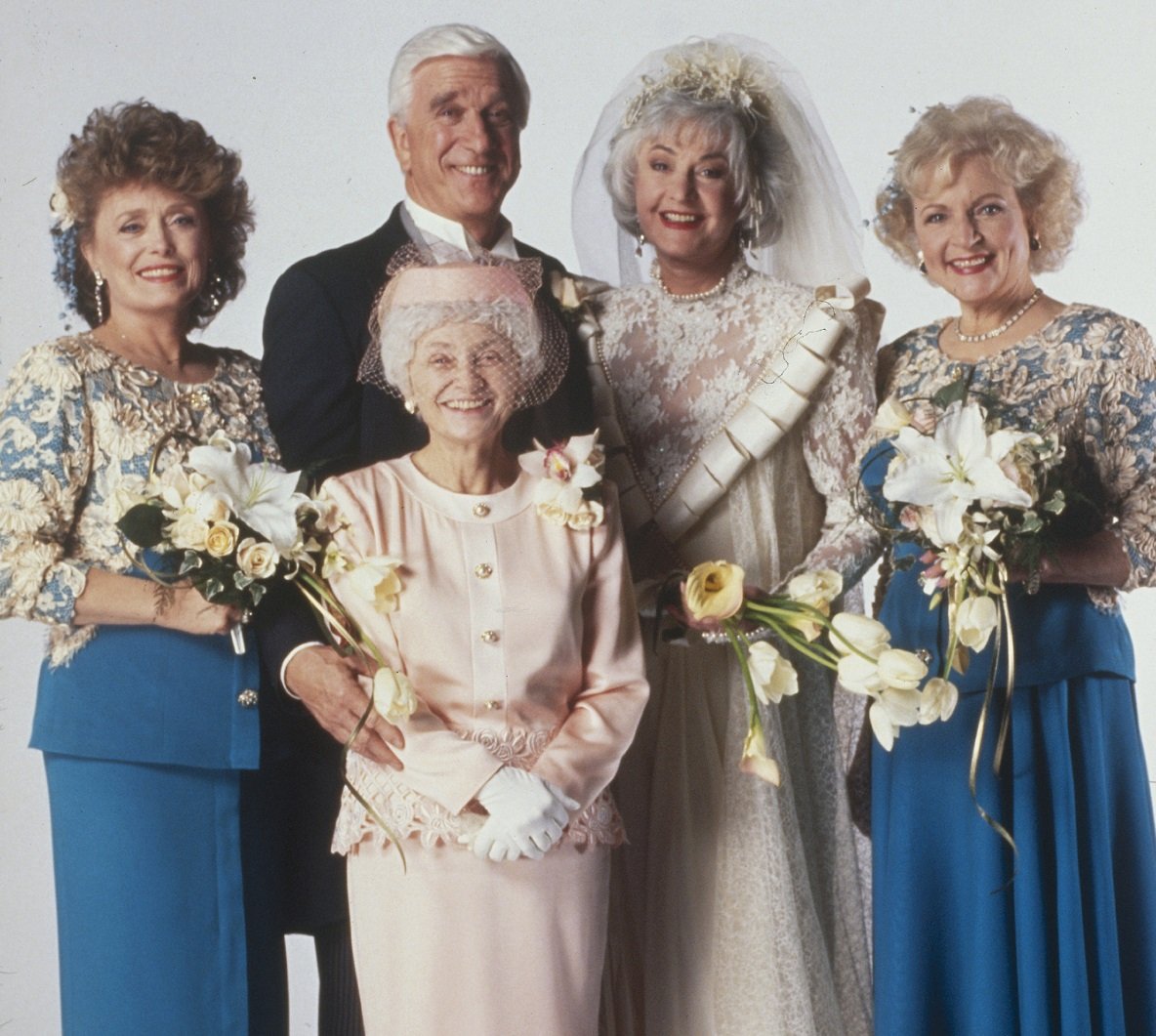 Blanche, Sophia, Lucas Hollingsworth, Dorothy and Rose pose in a wedding promo for the finale of 'The Golden Girls'
