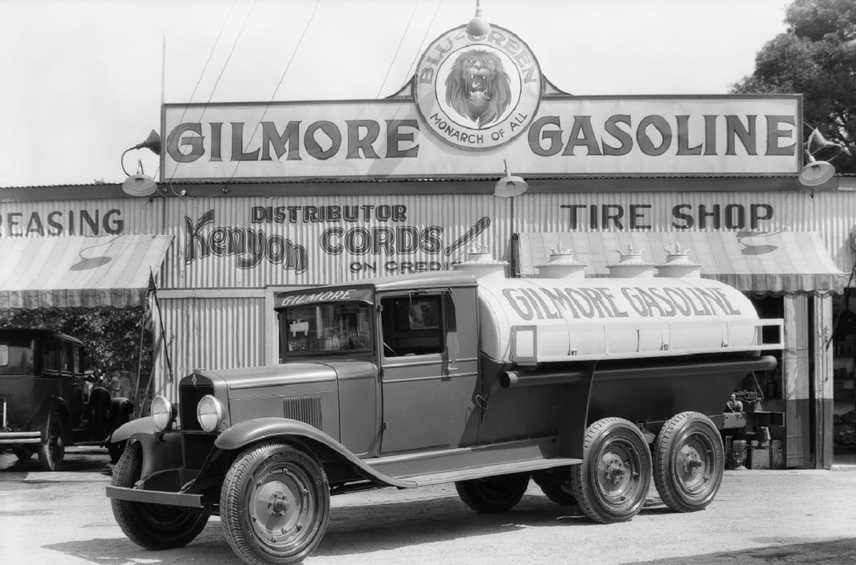 Gilmore Oil truck seen in Southern California in 1929. Gilmore Oil inspired the name of 'Gilmore Girls'