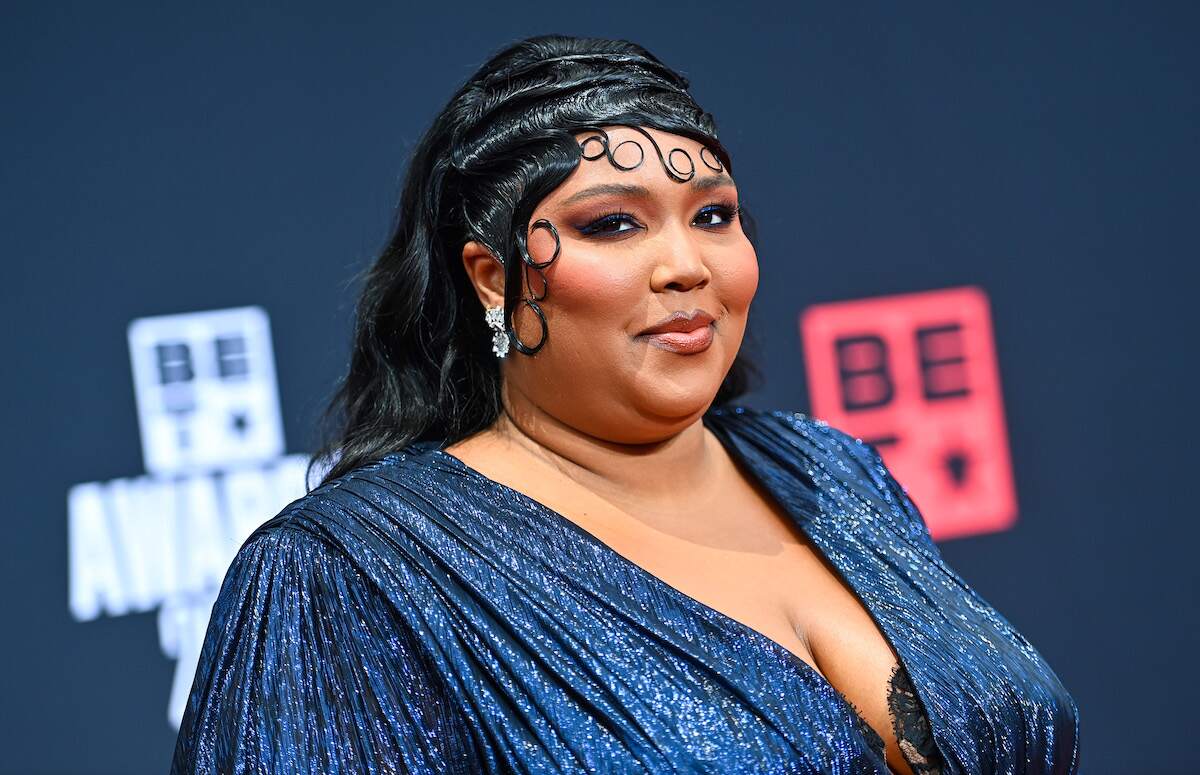 Lizzo dressed up