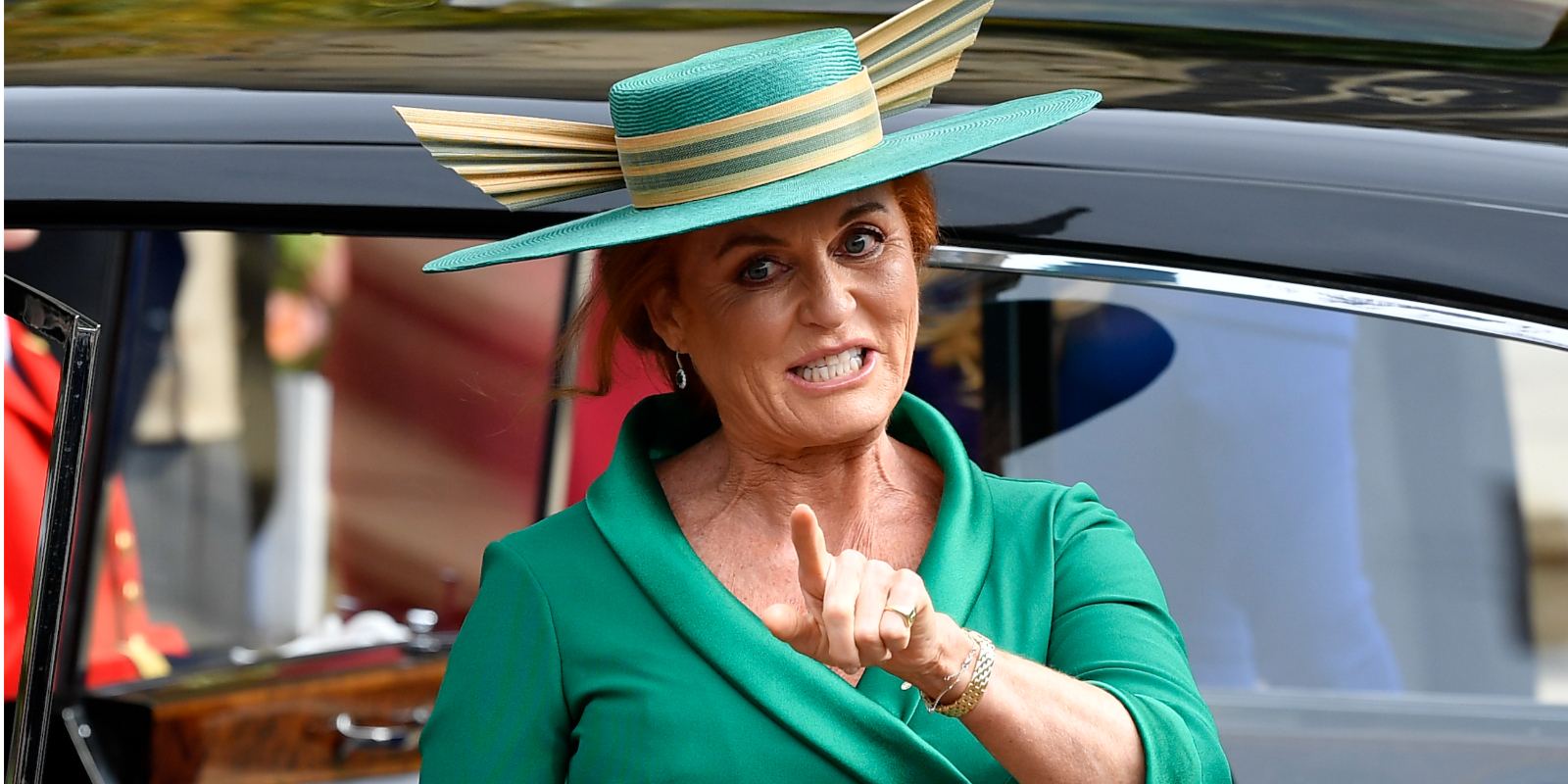 Sarah Ferguson has a message for Prince Harry and Meghan Markle, saying they can't sit on the fence with the royal family.