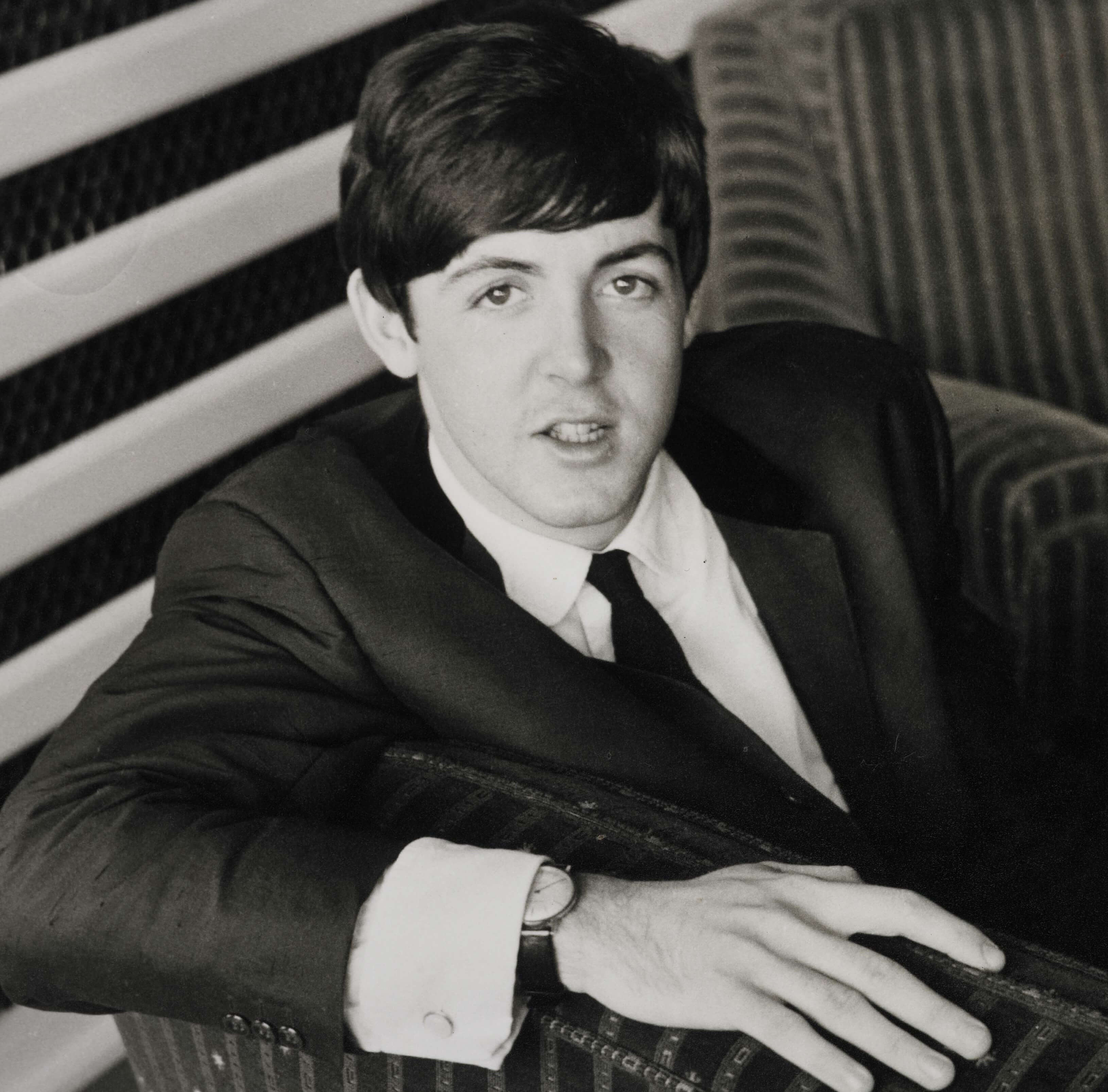 Paul McCartney in a suit during The Beatles' "Hey Jude" era
