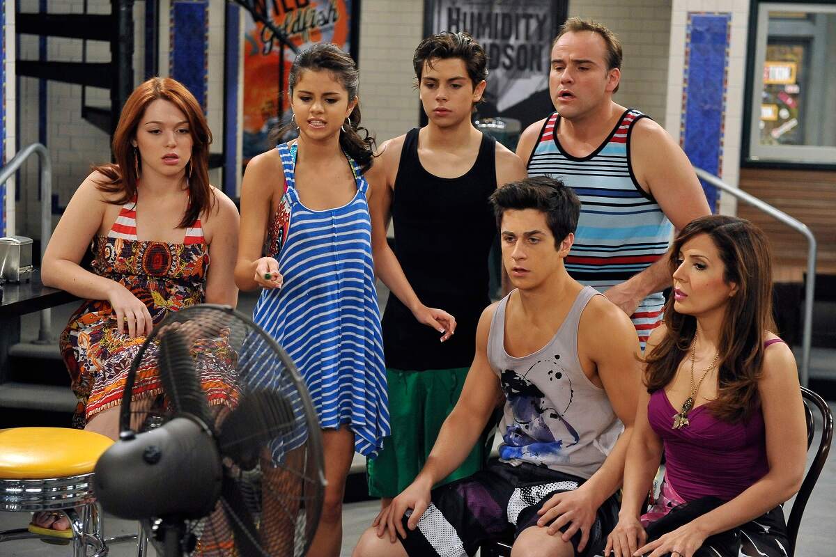 Wizards of Waverly Place' Star Addresses 'Fat Jokes' Made About Their  Character, image size:1200x800