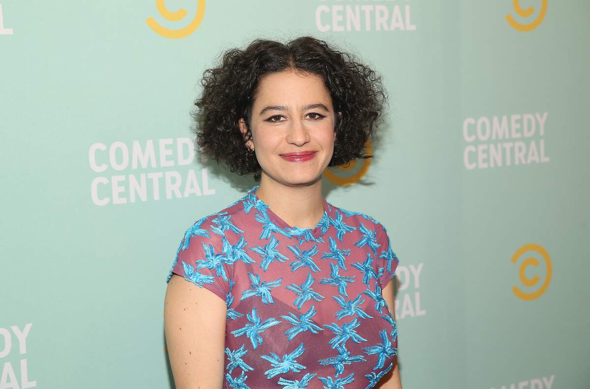 Ilana Glazer smiling