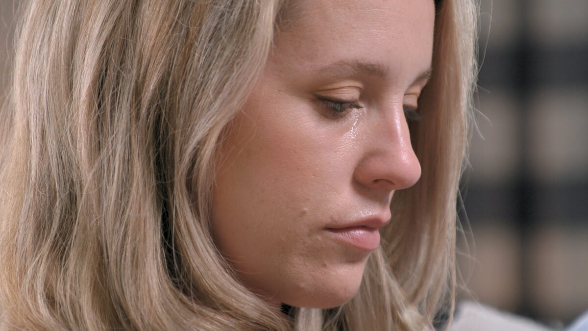 Close up of Jill Duggar crying in 'Shiny Happy People: Duggar Family Secrets'