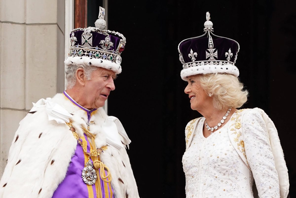 Lip Reader Reveals What Camilla Parker Bowles Thought of Her Coronation Dress With 6-Word Comment She Made on Palace Balcony