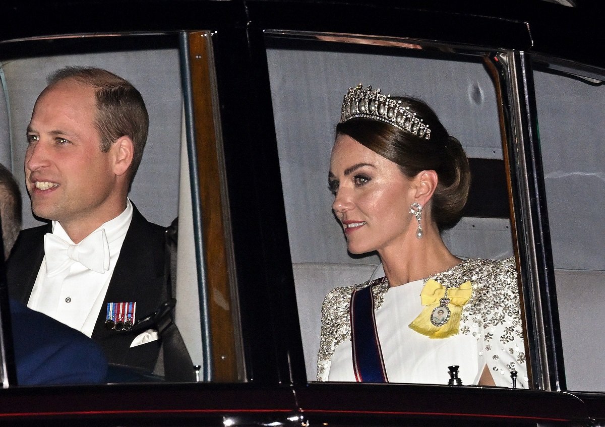 Prince William and Kate Middleton, what had what they said at the Jordan royal wedding decoded by a lip reader, arrive at Buckingham Palace to attend a State Banquet