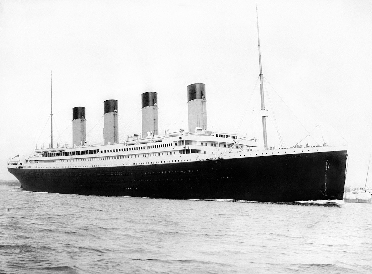 Black and white photo of the RMS Titanic before it sank in 1912