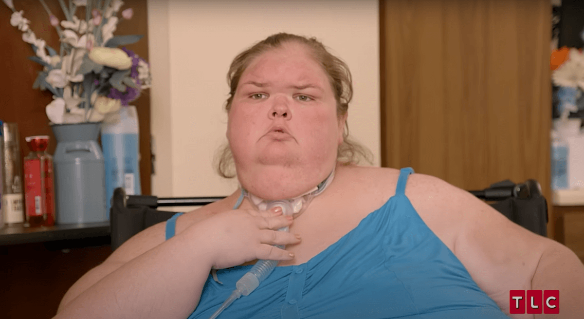 Tammy Slaton of '1000-lb Sisters' wearing a blue tank top