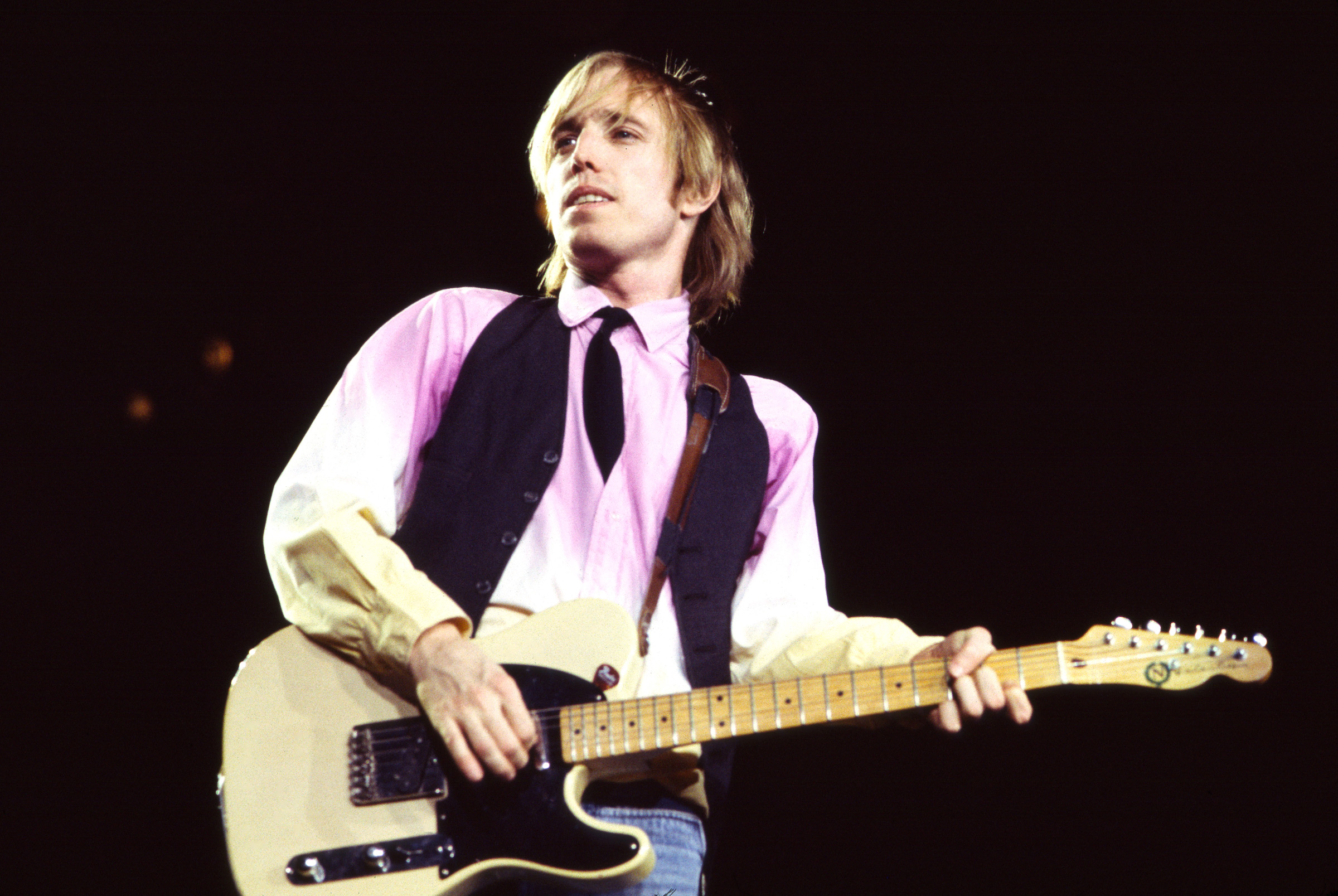 Tom Petty performs with the Heartbreakers at Nassau Coliseum in Uniondale, New York, in 1983