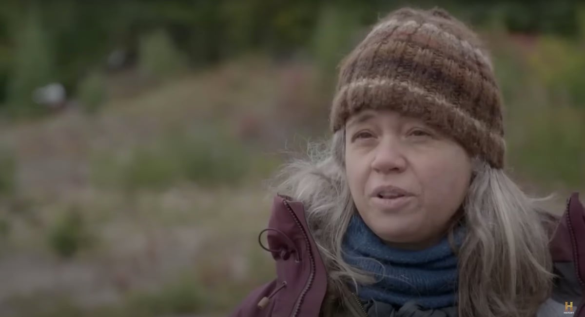 Woniya Thibeault from 'Alone' Season 6 wearing a knit hat