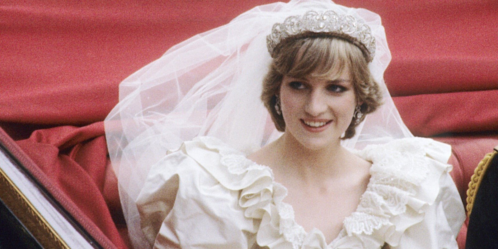 Princess Diana wears Spencer family tiara on her wedding day in 1981.