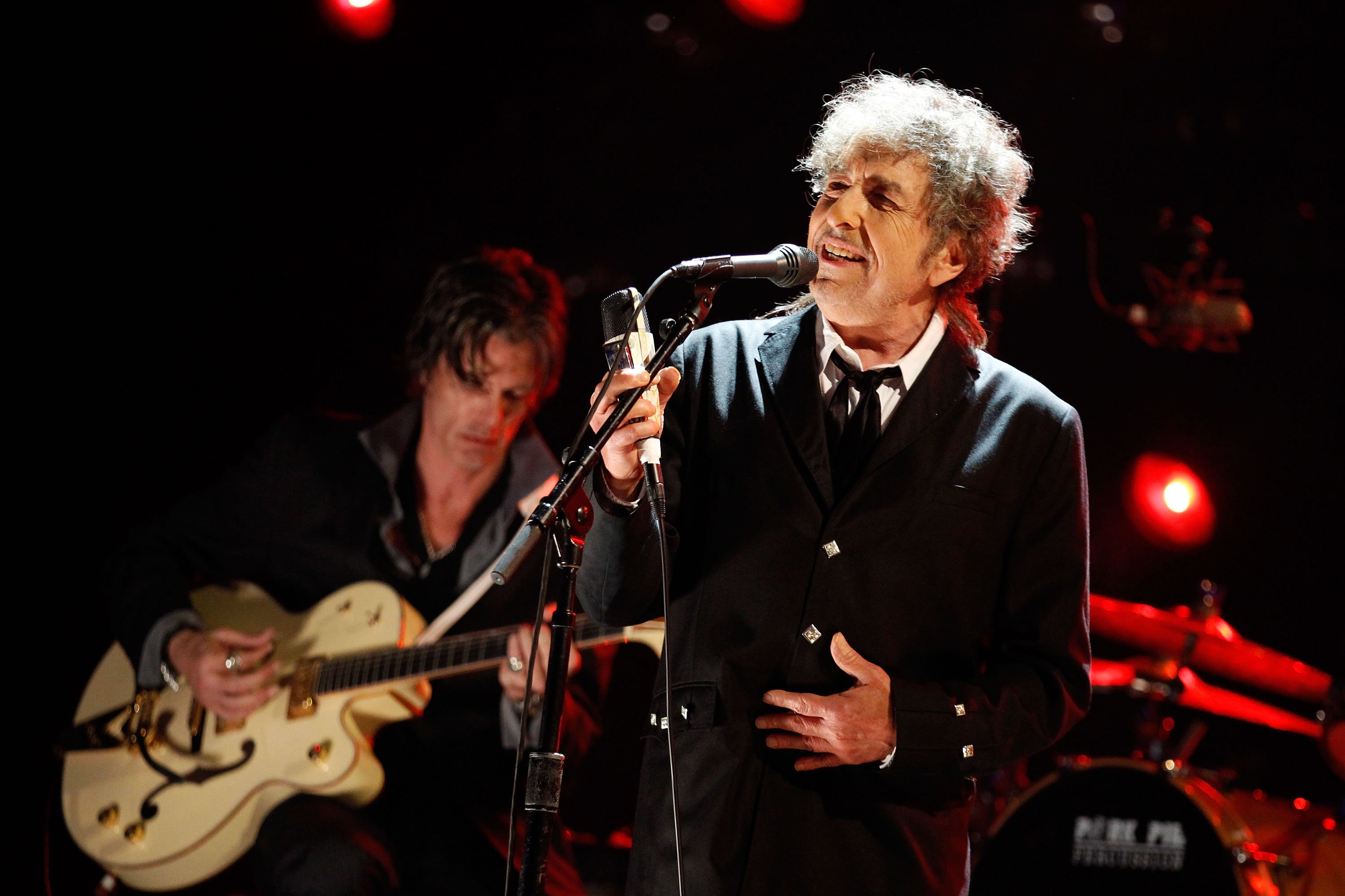 Bob Dylan performs during the 17th Annual Critics' Choice Movie Awards in Los Angeles, California