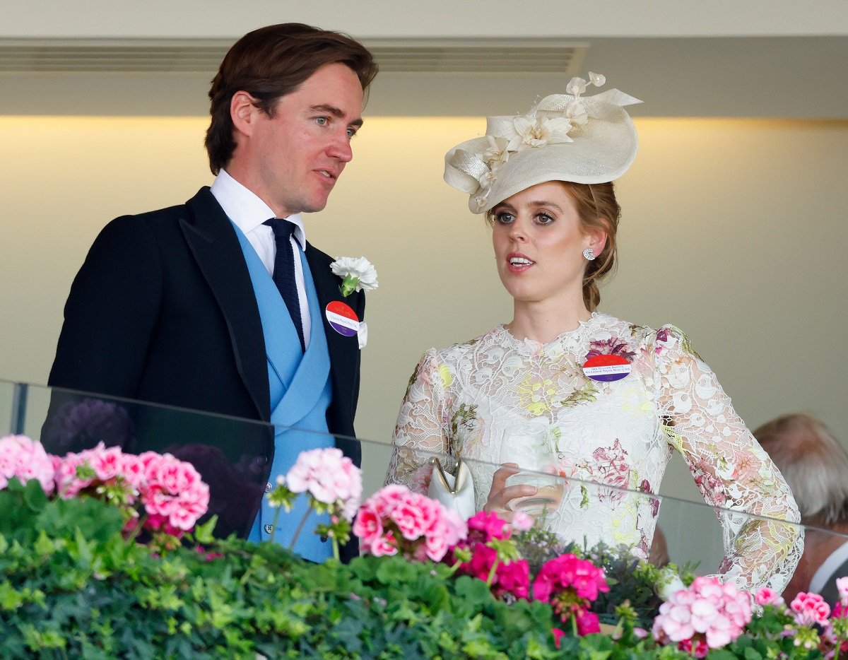 Edoardo Mapelli Mozzi and Princess Beatrice watch the racing on day four of Royal Ascot 2023