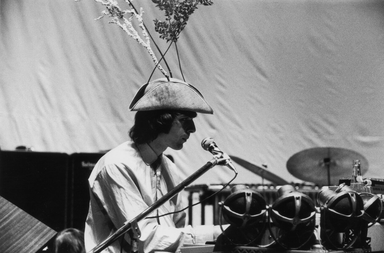 Pink Floyd keyboard player Rick Wright wearing a tricorne hat while rehearsing before a 1967 show.