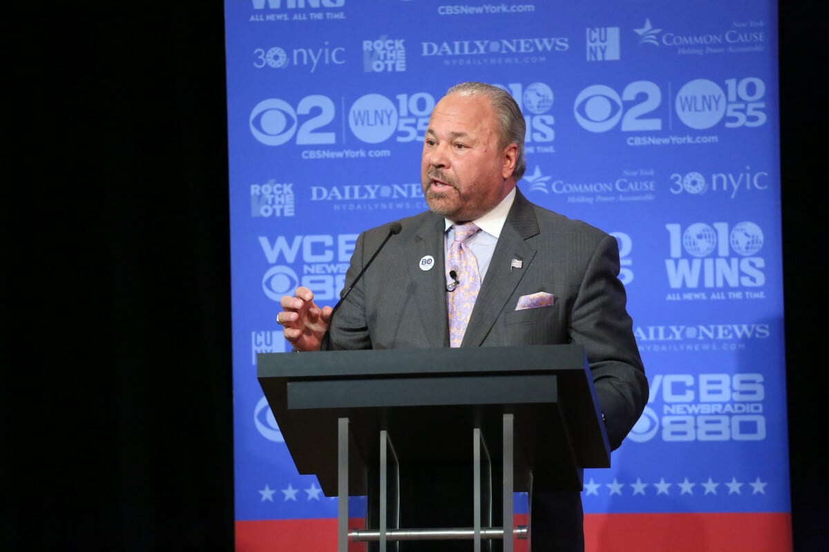 Independent mayoral candidate Bo Dietl on Wednesday, November 1, 2017 at the final debate before the general election