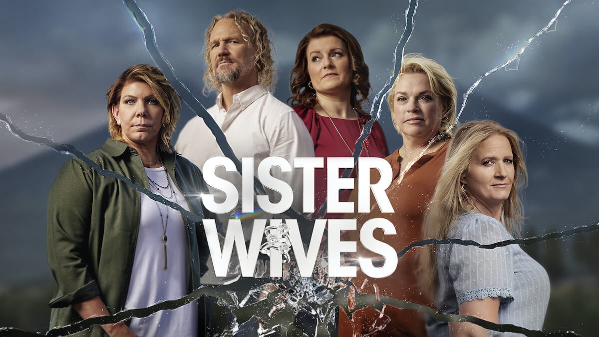 'Sister Wives' cast photo with cracks between Kody and his wives