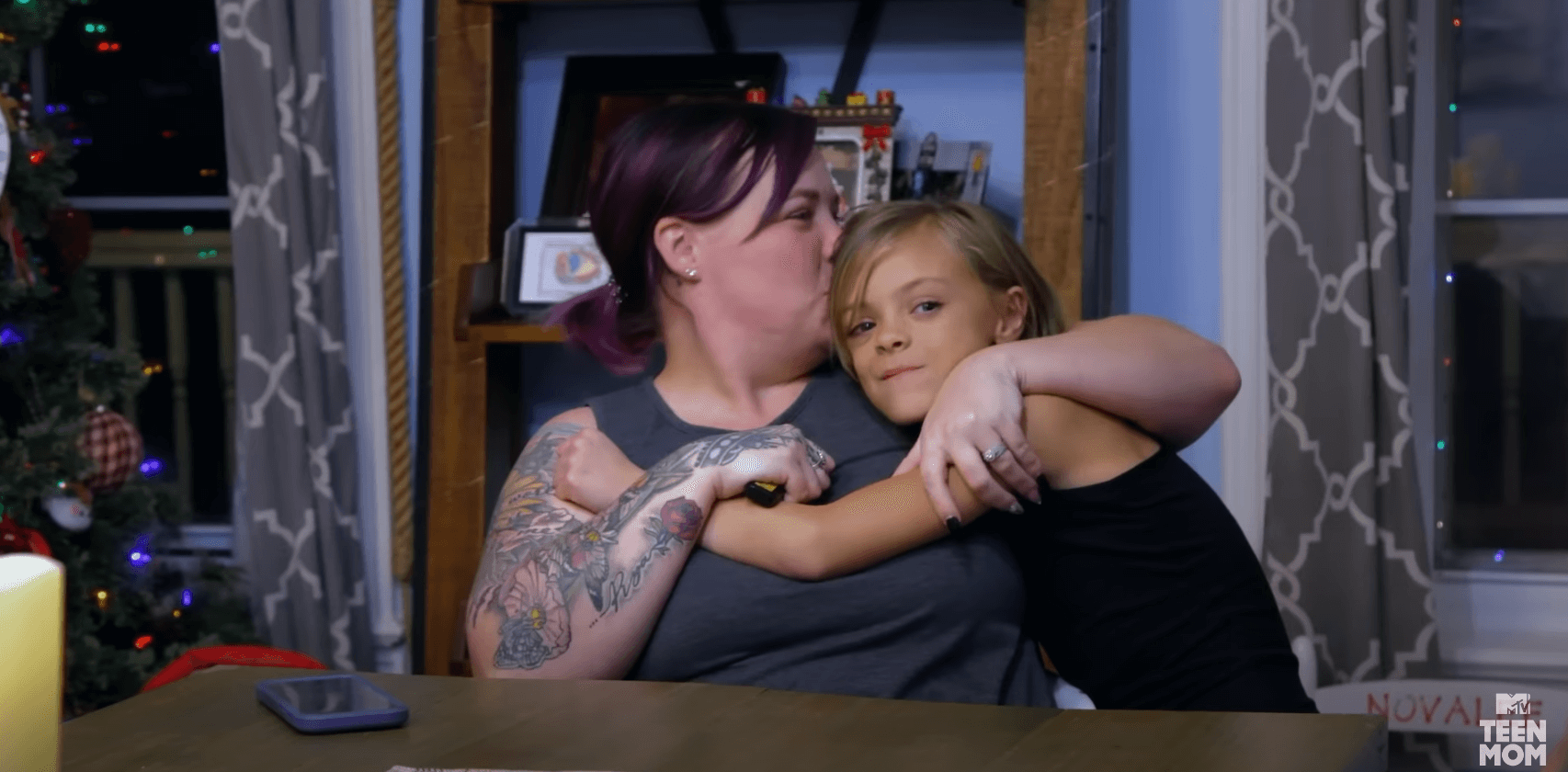 Catelynn Lowell and her daughter, Novalee, in 'Teen Mom: The Next Chapter' Season 2