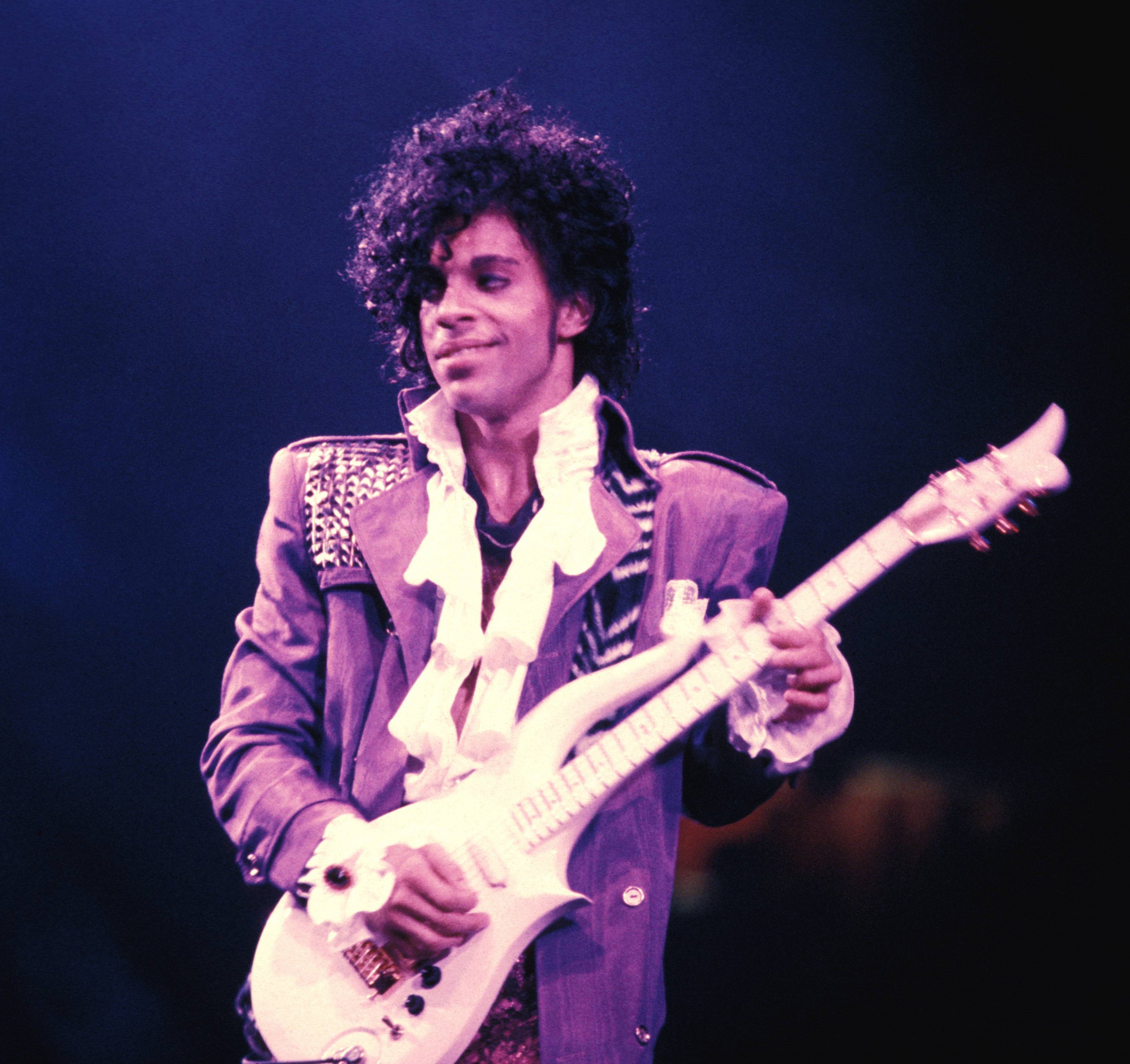 "Raspberry Beret" singer Prince wearing purple
