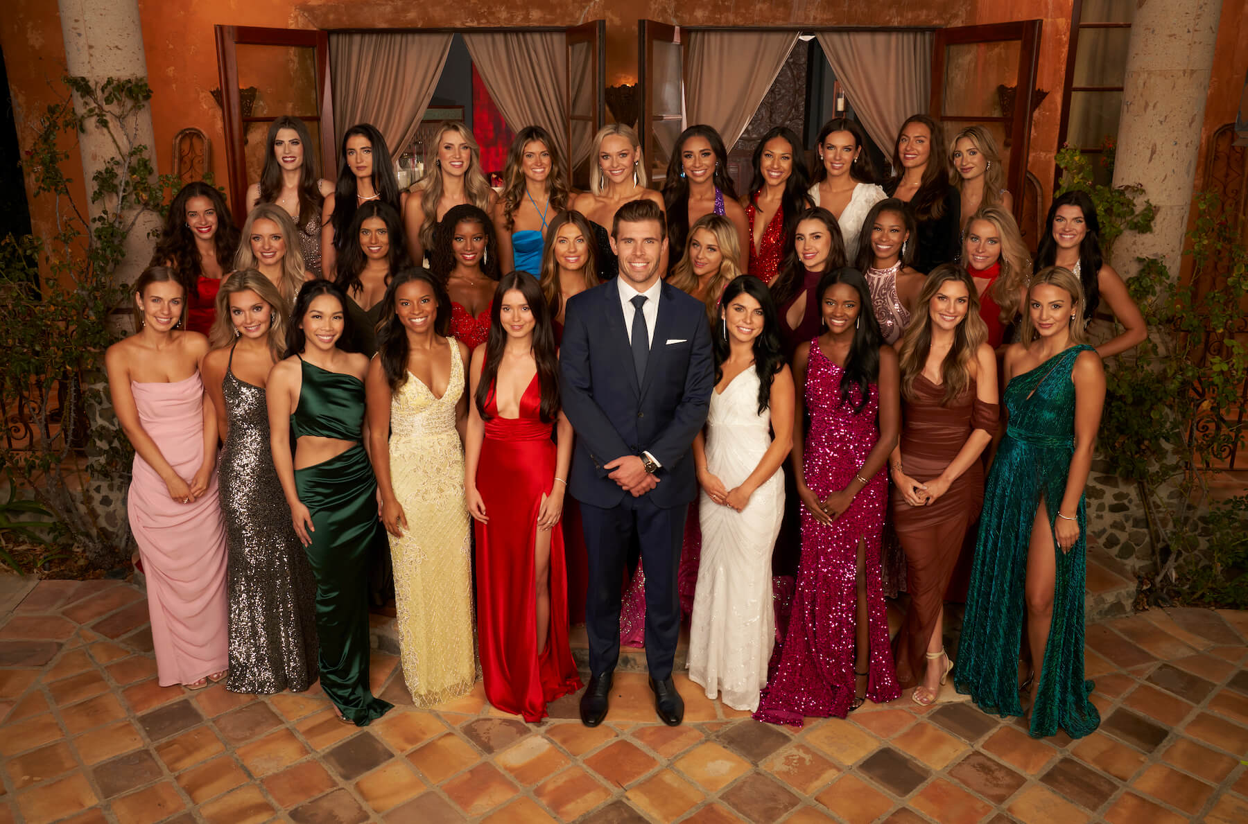 Zach Shallcross standing in front of the women on his season of 'The Bachelor.' Many of the women are in the 'Bachelor in Paradise' Season 9 cast.