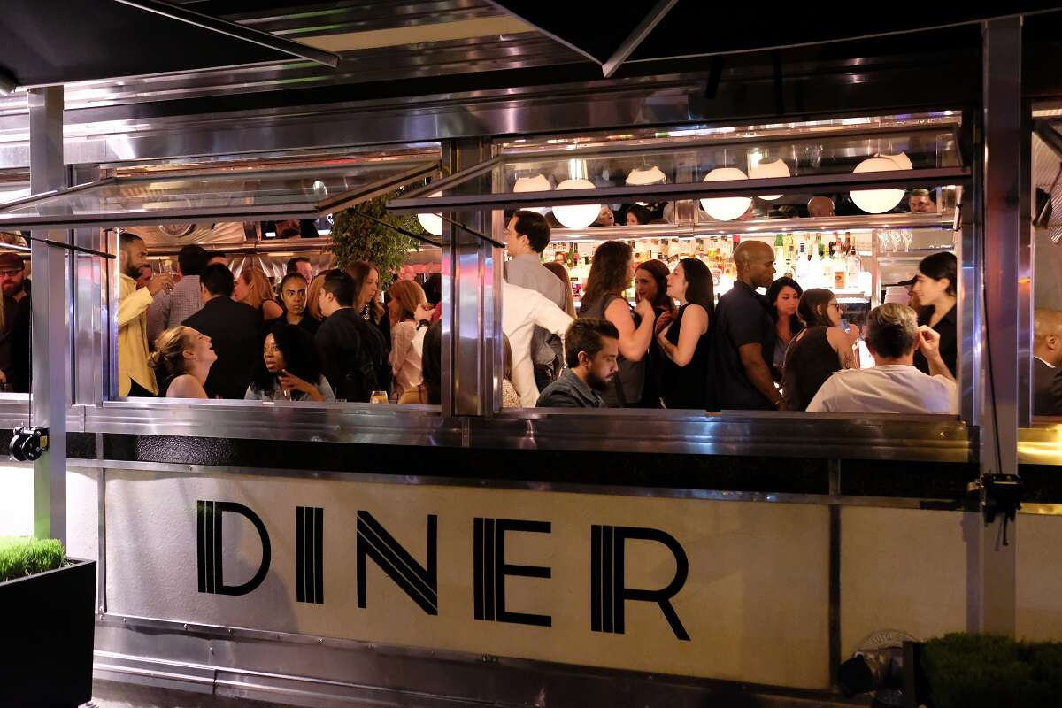O Empire Diner hospeda a festa de boas-vindas do Tribeca TV Festival em 2017