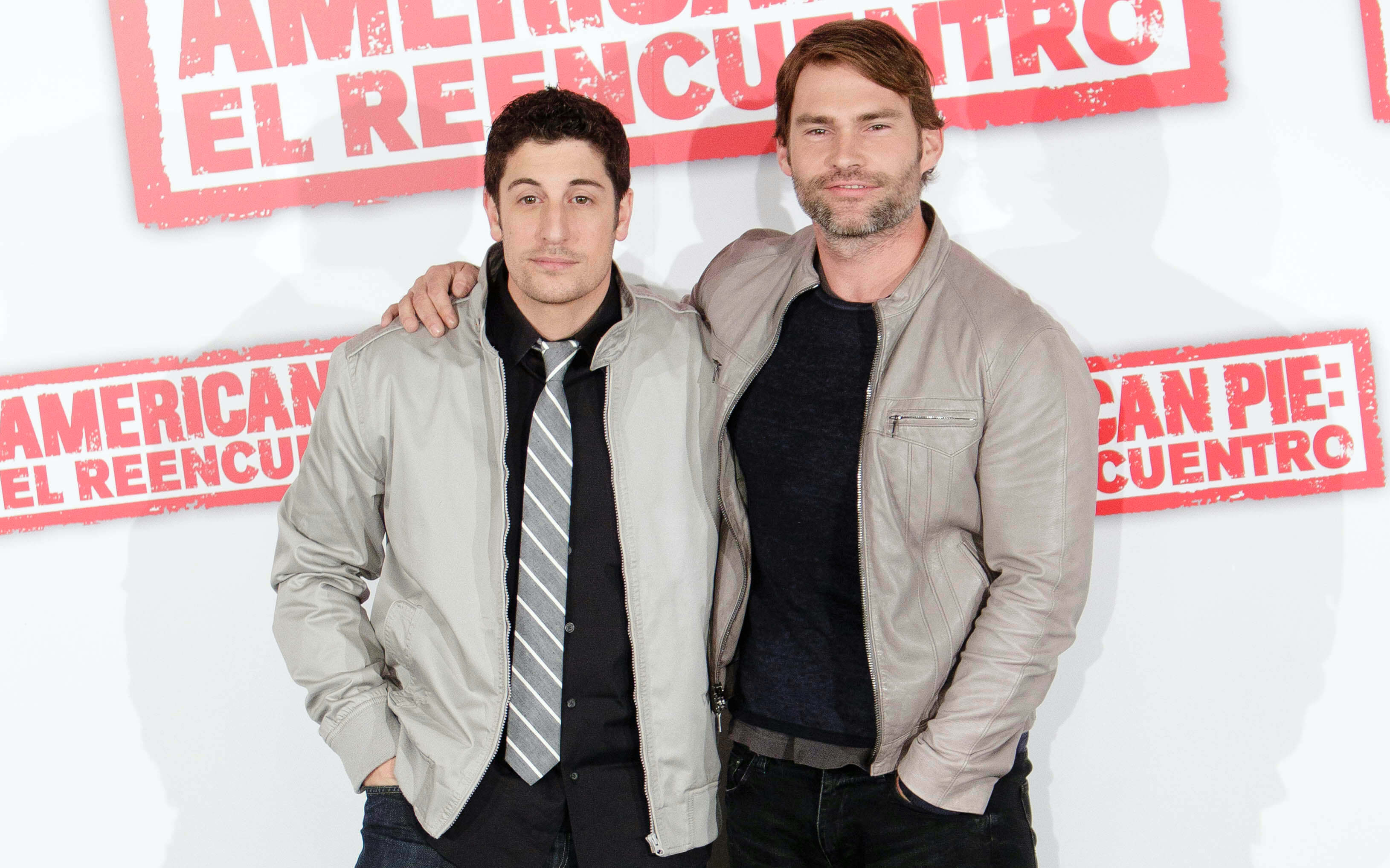 Jason Biggs (left) and Seann William Scott