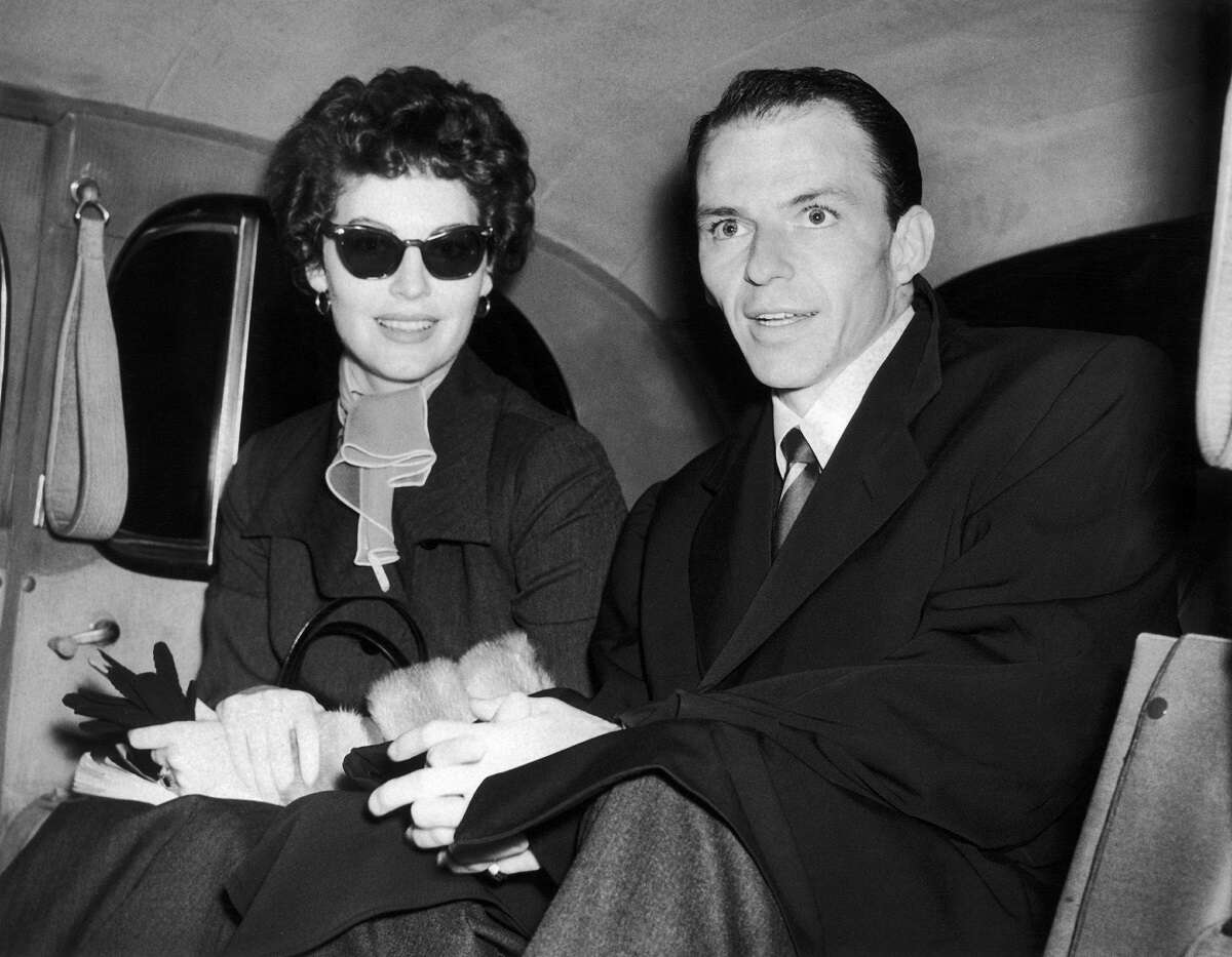 Ava Gardner and Frank Sinatra in London in 1952
