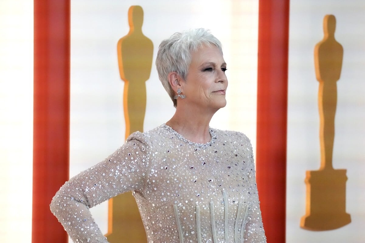 Jamie Lee Curtis posing at the the 95th Annual Academy Awards.