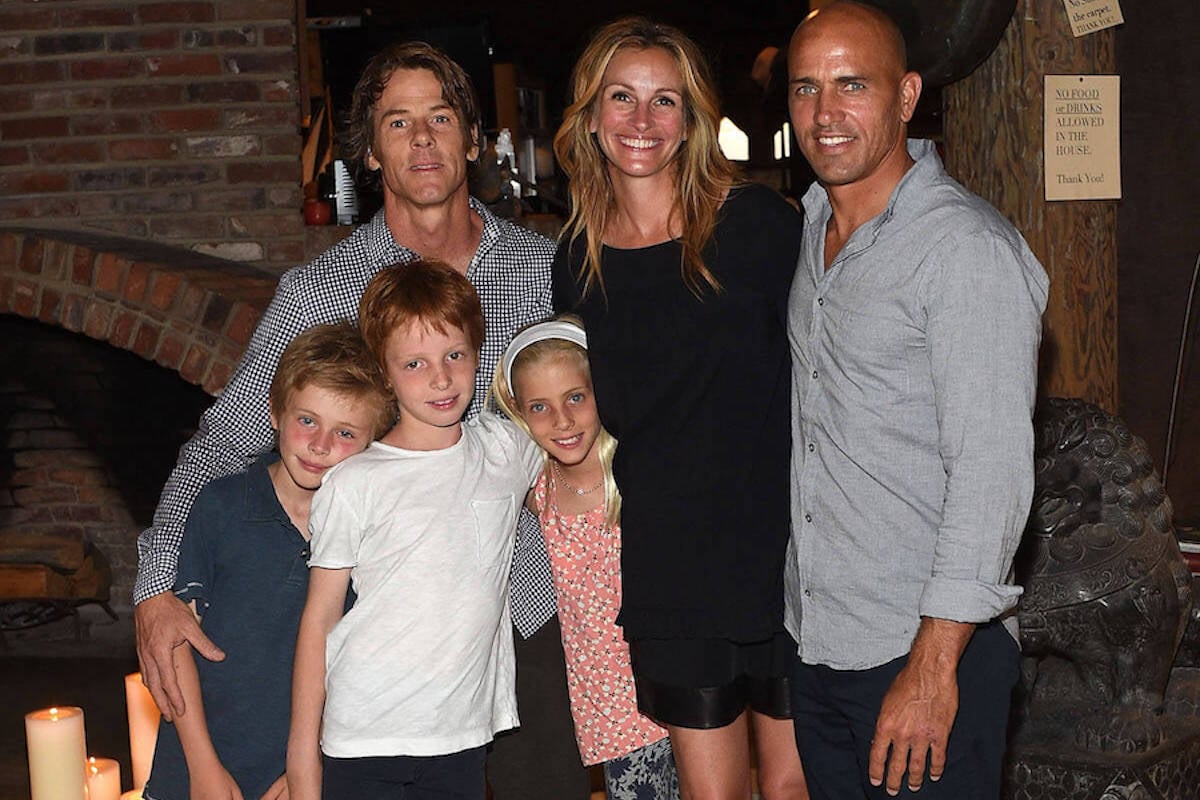 Julia Roberts, who bought a San Francisco home to protect her kids' privacy, stands with her husband, Danny Moder, children Phinnaeus Moder, Henry Moder, Hazel Moder, and Kelly Slater
