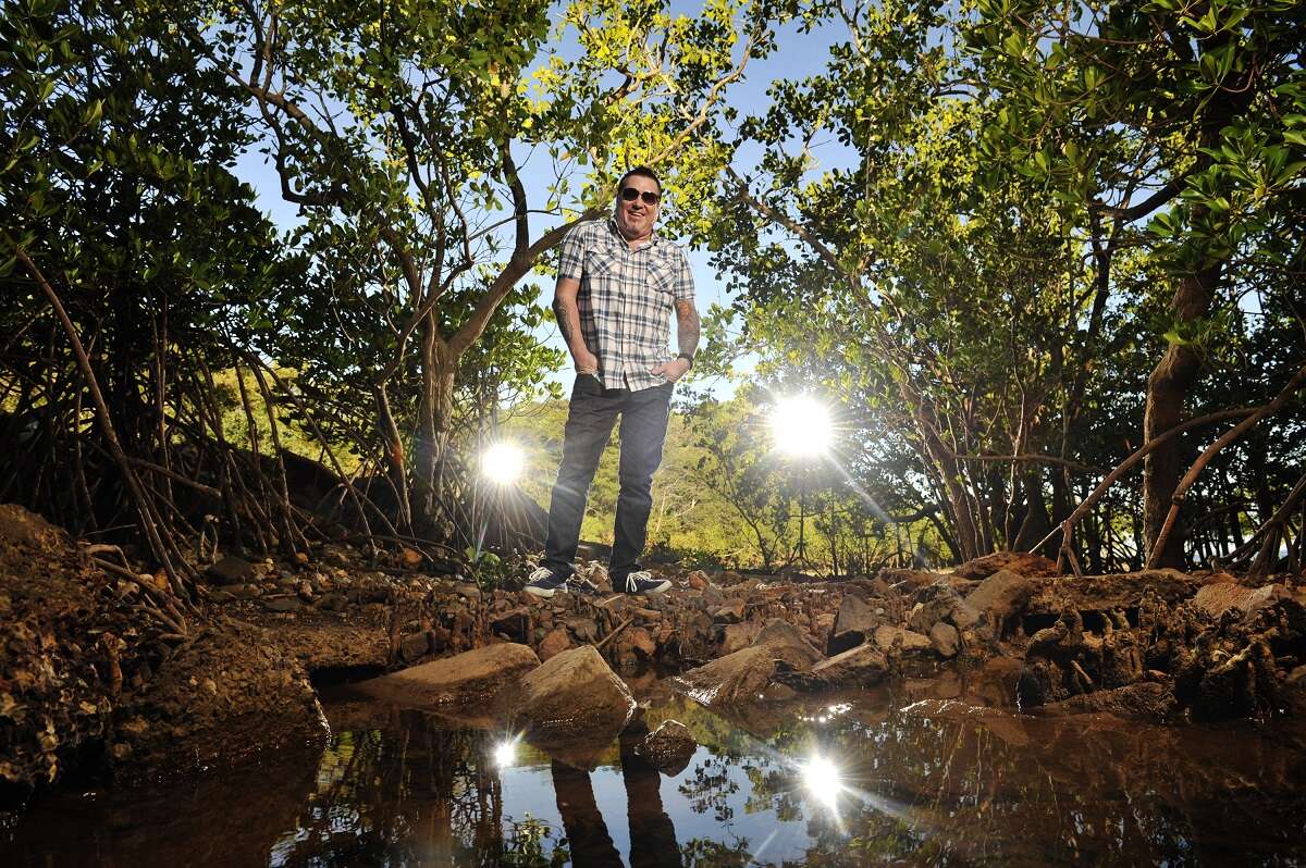 Steve Harwell of Smash Mouth poses at Doctors Gully in Australia in 2013.