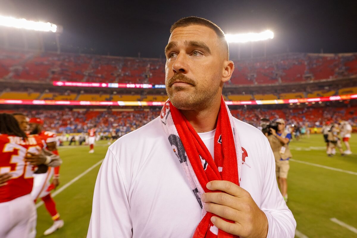 Travis Kelce, who has dealt with some interesting dating and girlfriend rumors lately, leaves the field following a game against the Detroit Lions