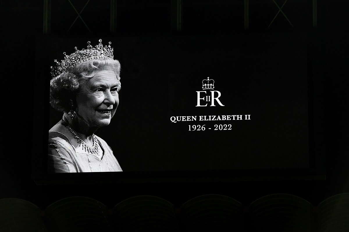 Tribute to Queen Elizabeth II prior to kick off of the UEFA Nations League following her death on Sept. 8, 2022