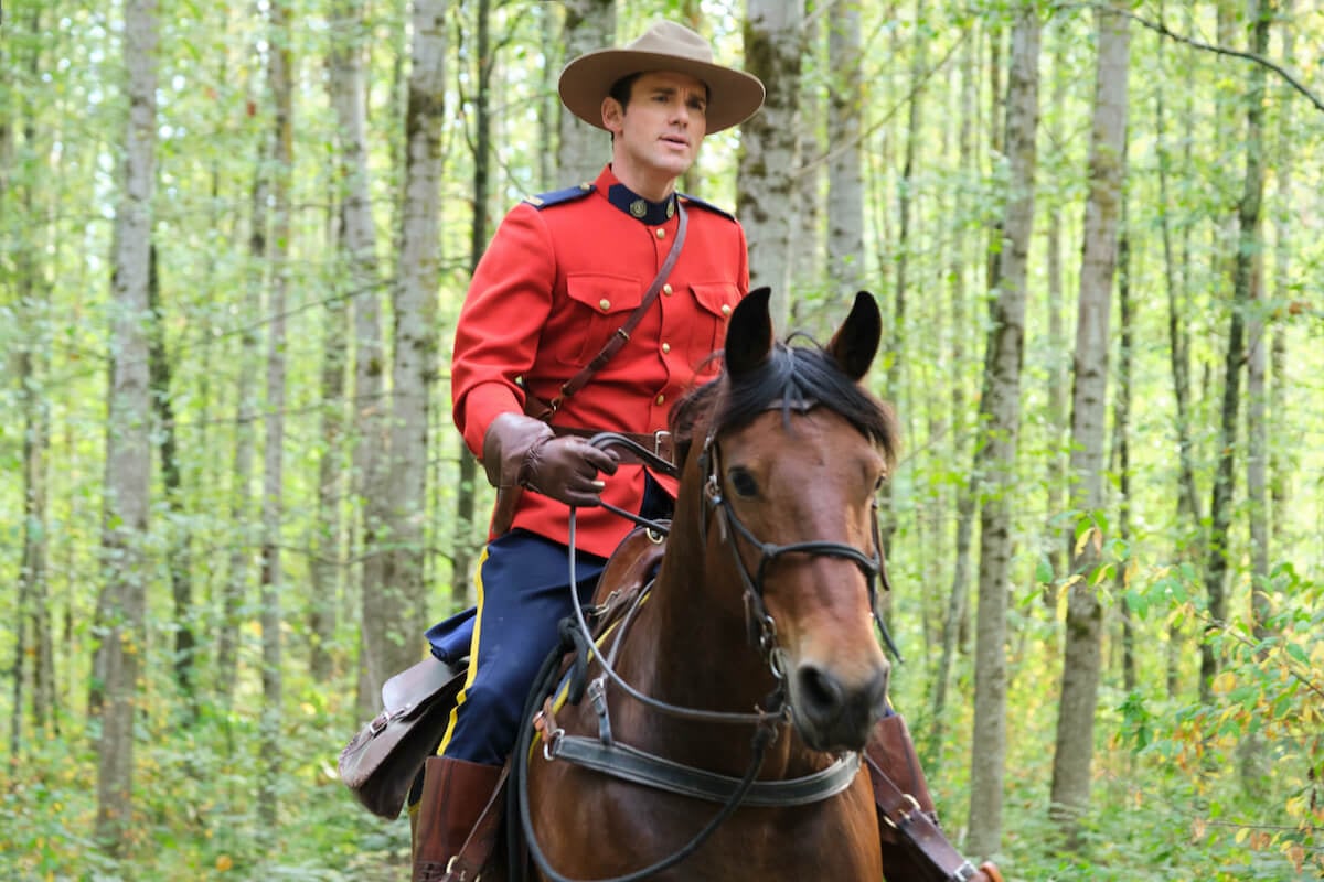 Nathan on a horse in 'When Calls the Heart' Season 10