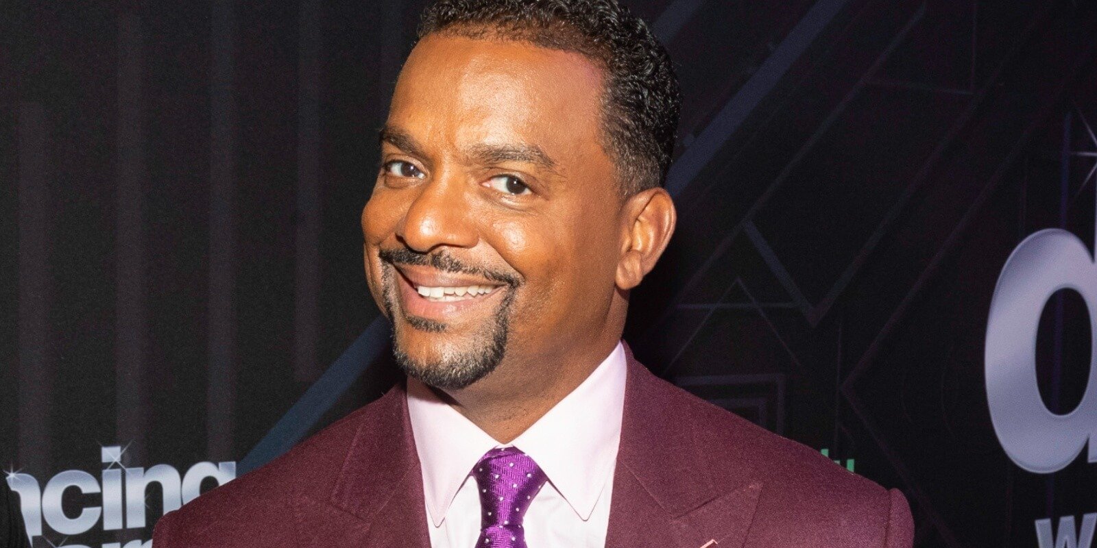 Alfonso Ribeiro hosts season 32 of 'Dancing With the Stars.'