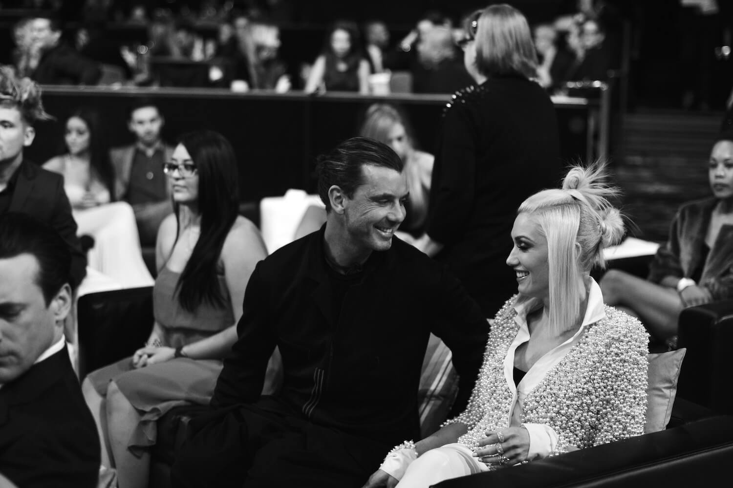 A black and white photo of Gavin Rossdale and 'The Voice' Season 24 star Gwen Stefani in 2014