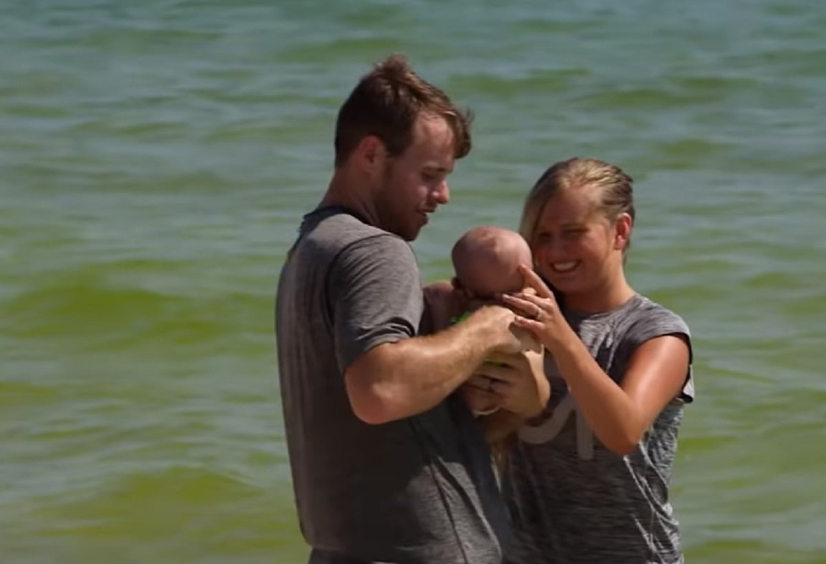 Joseph and Kendra Duggar go on a beach vacation with their first baby for an episode of 'Counting On'