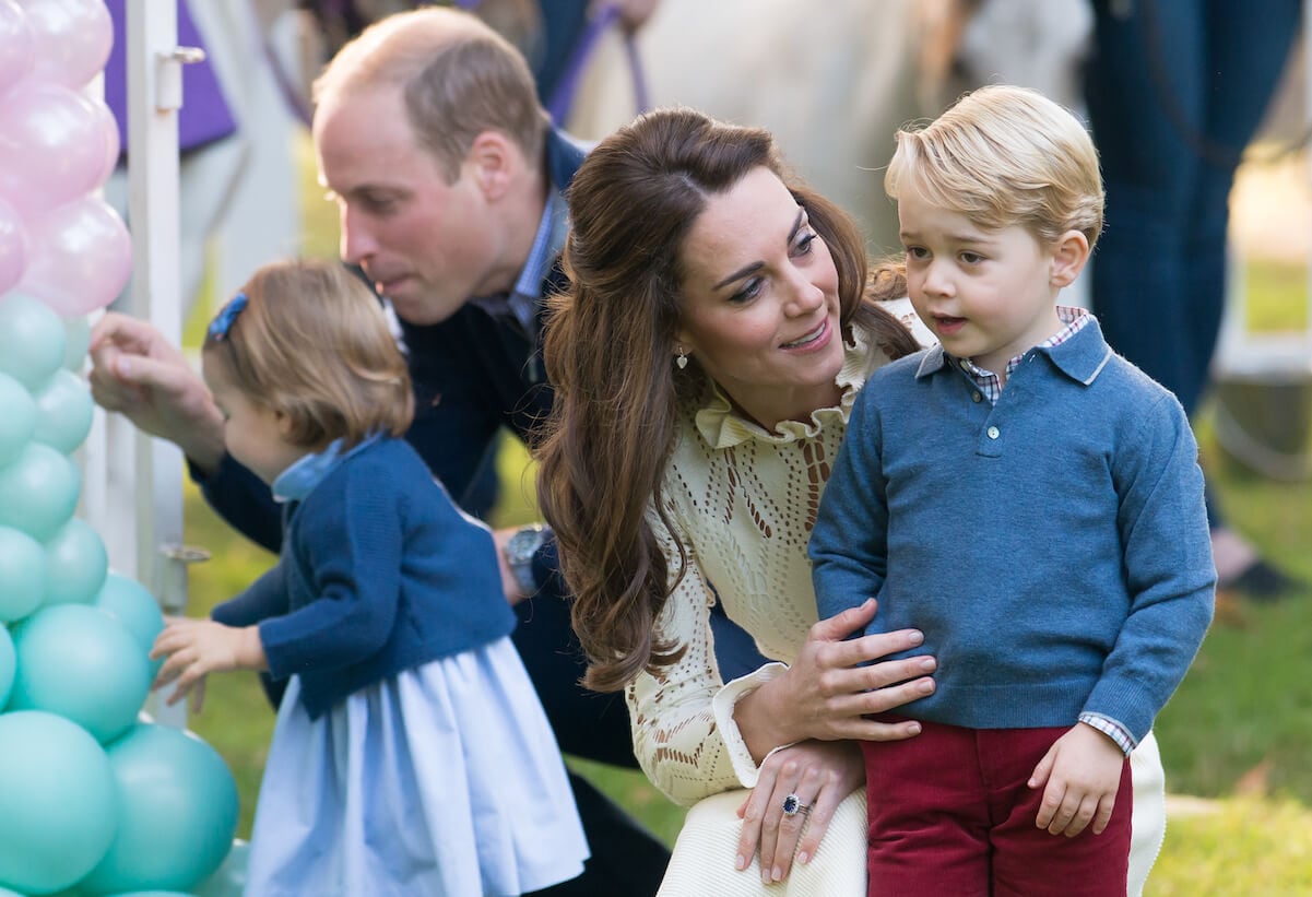 Kate Middleton talks to Prince George in 2016