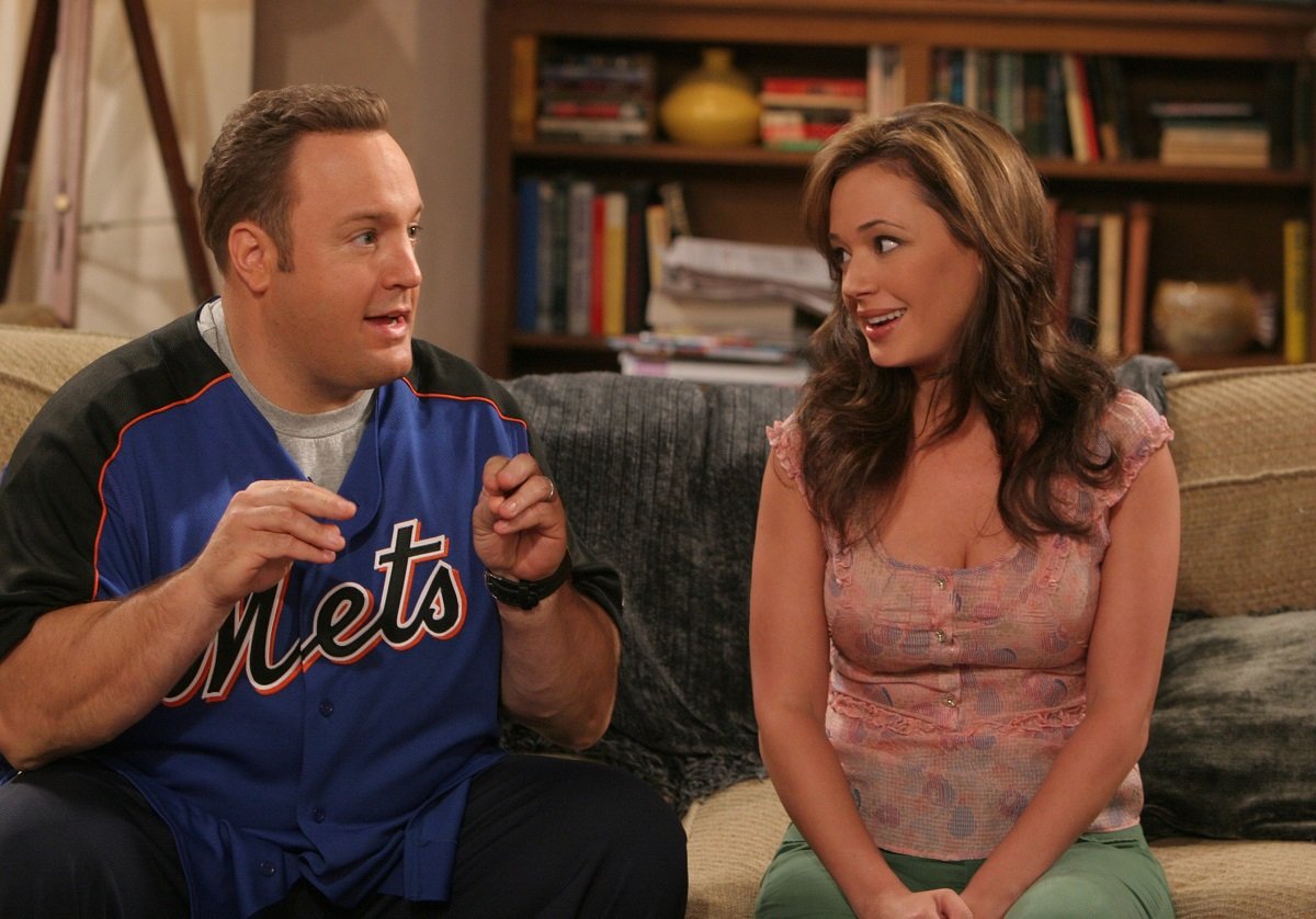 Kevin James as Doug and Leah Remini as Carrie in 'King of Queens'